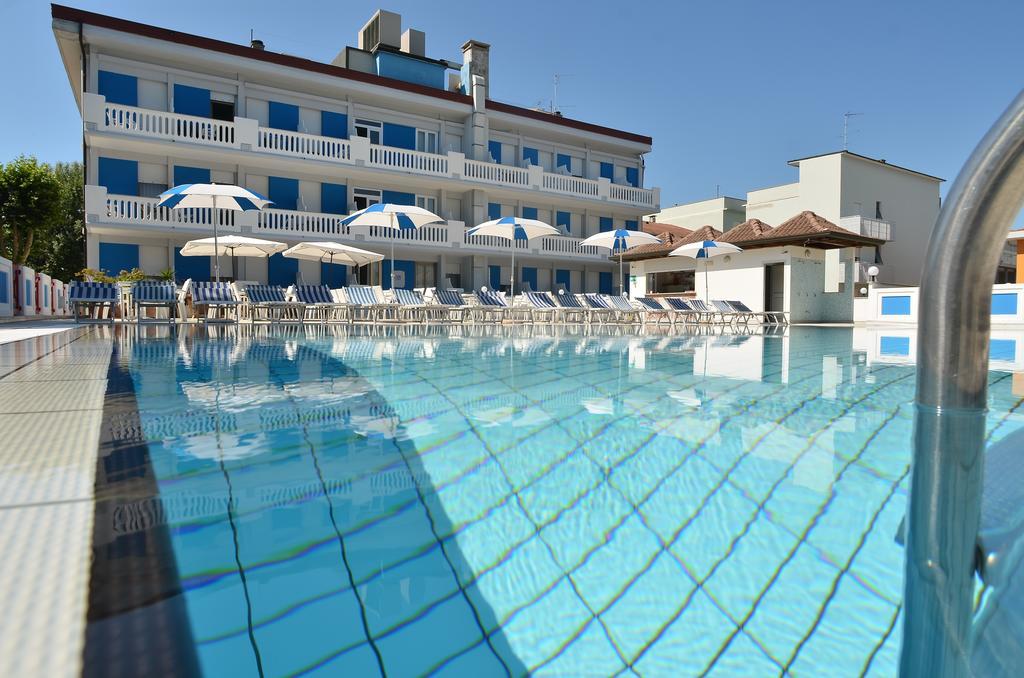 Hotel Germania Bibione Esterno foto