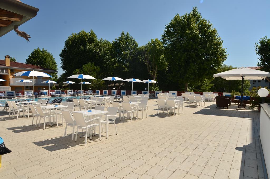 Hotel Germania Bibione Esterno foto