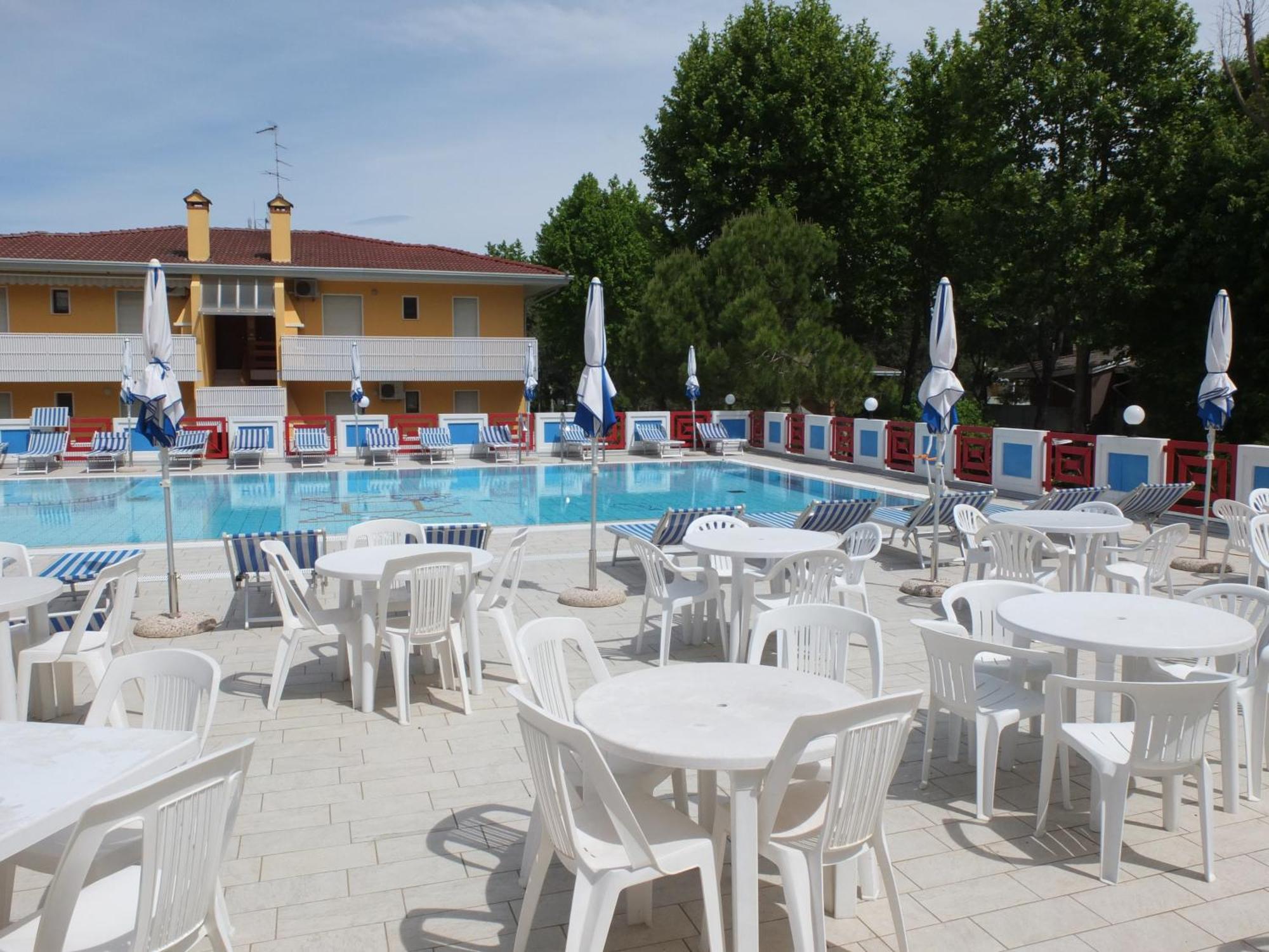 Hotel Germania Bibione Esterno foto